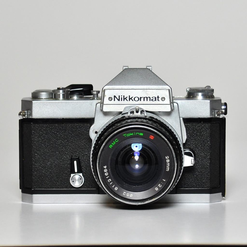 Nikkormat 28mm. 2.8, Audio, Tv en Foto, Fotocamera's Analoog, Ophalen of Verzenden, Gebruikt, Spiegelreflex, Nikon