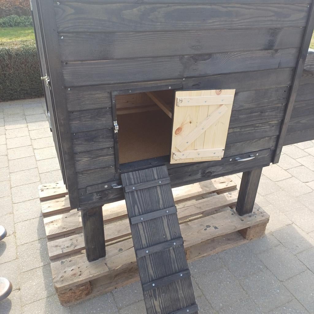 Kippen hok niew, Ophalen, Kippenhok of Kippenren