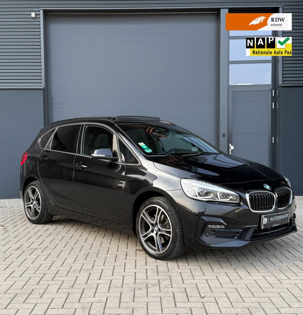 BMW 2-Serie Active Tourer 220i Aut/92.156 KM/Pano/Keyless/DO, 1998 cc, Zwart, Bedrijf, Geïmporteerd