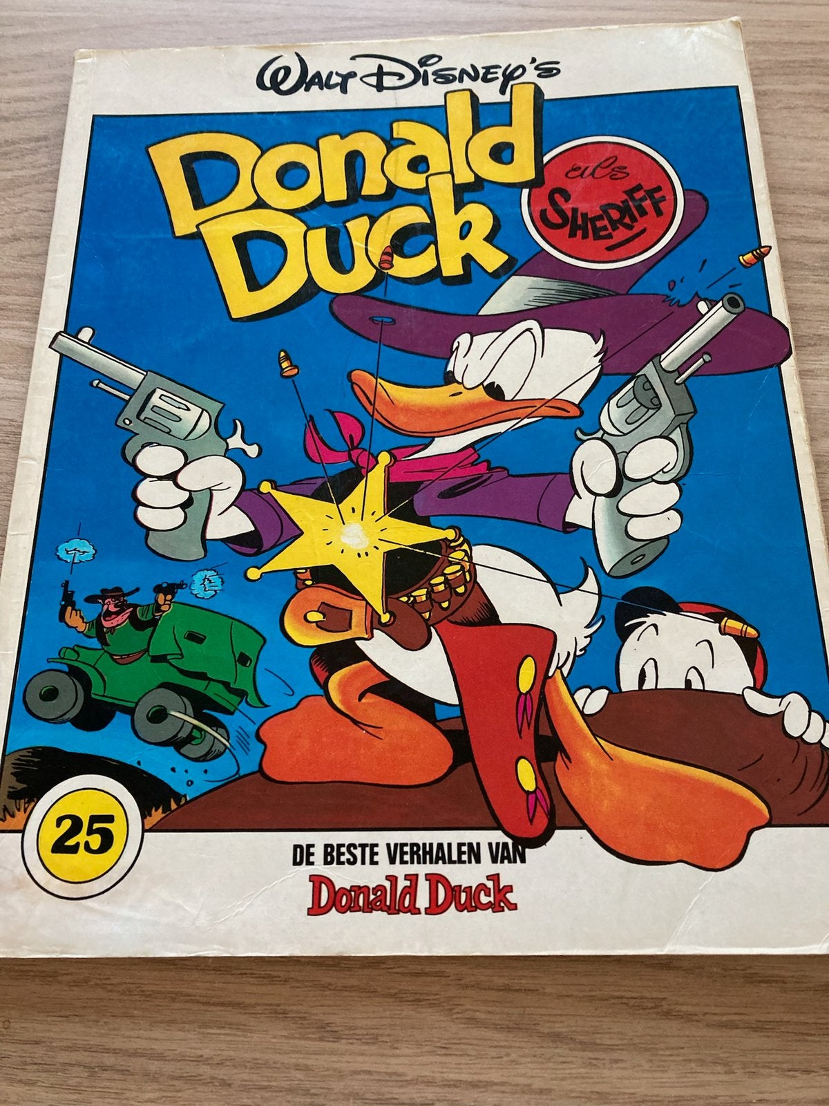 Donald Duck nr 25, Eén stripboek, Ophalen of Verzenden, Zo goed als nieuw