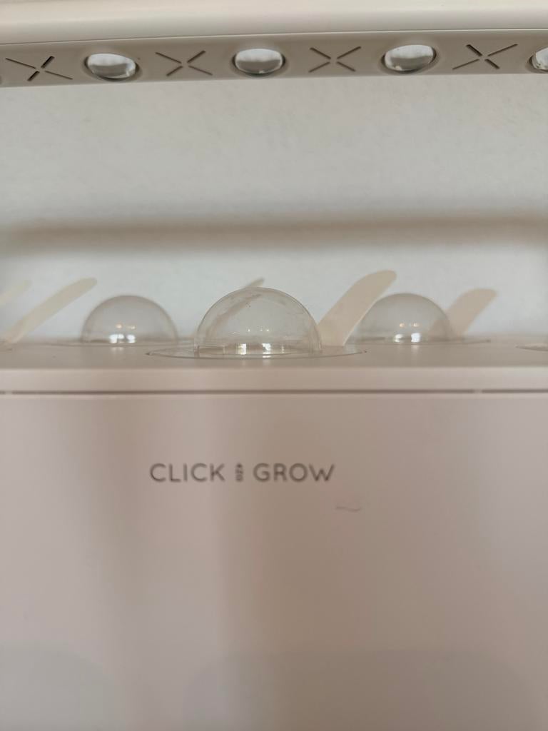 9 pods Click and Grow Pod Systeem, Ophalen, Zo goed als nieuw, Minder dan 50 cm, Minder dan 5 flessen