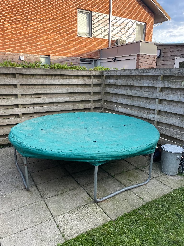 Berg Trampoline, Kinderen en Baby's, Speelgoed | Buiten | Trampolines, Ophalen, Gebruikt