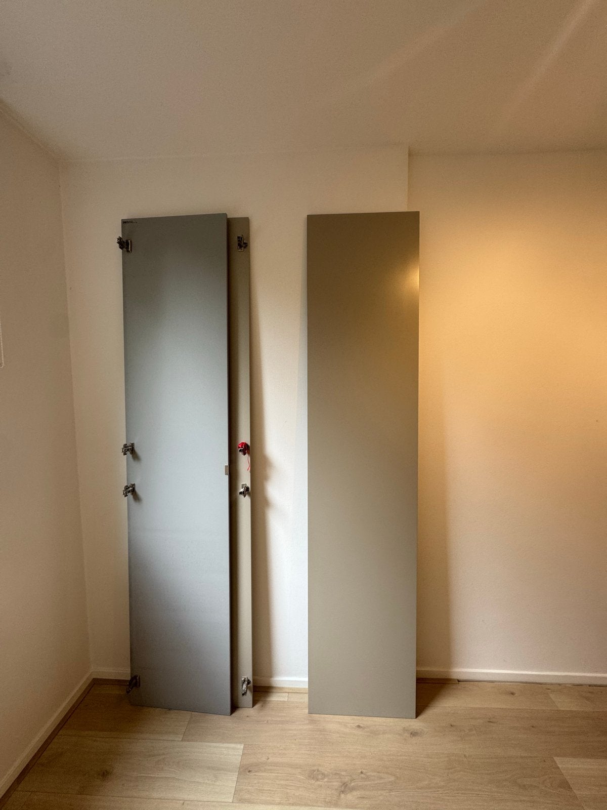 2 IKEA PAX deuren (beige), Ophalen, Minder dan 50 cm, Gebruikt, 200 cm of meer