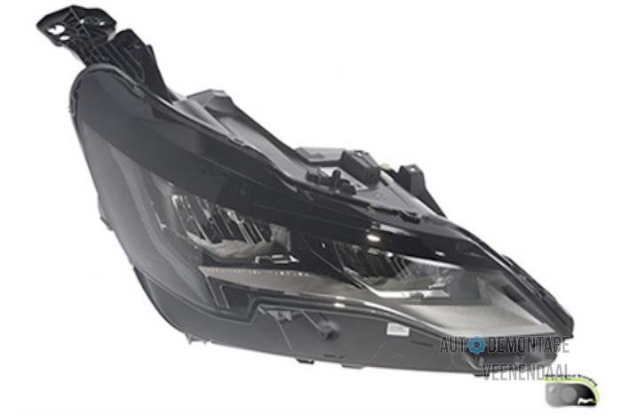Koplamp rechts van een Peugeot 2008, -, -, Nieuw, Ophalen of Verzenden