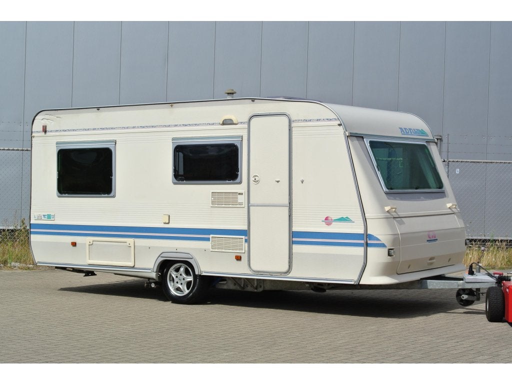 Adria Unica 462 DP|Voortent|Mover|Fransbed|, Standaardzit, Bedrijf, 750 - 1000 kg, 4 tot 5 meter