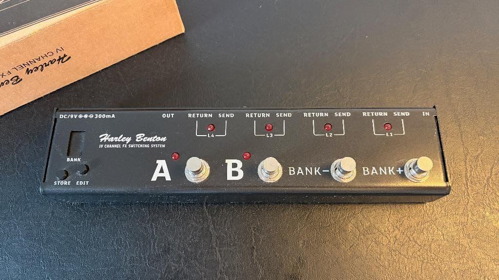 Harley Benton FXL-4 Switcher, Muziek en Instrumenten, Ophalen of Verzenden, Zo goed als nieuw, Overige typen