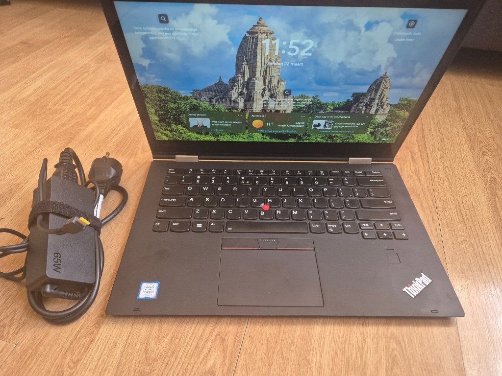 lenovo X1 Yoga 2 gen CI5 7 gen Proc. 256 GB SSD 8GB, Computers en Software, Ophalen, 256 GB, 2 tot 3 Ghz, Qwerty