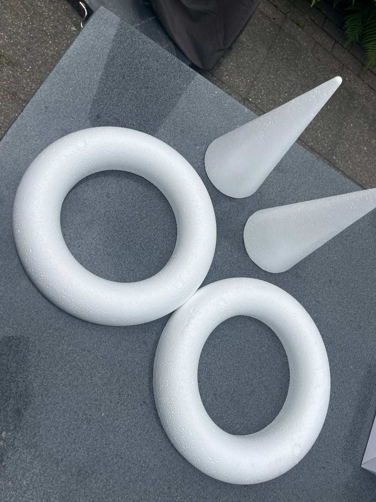 Piepschuim knutselset: kransen en kegels, Hobby en Vrije tijd, Knutselen, Nieuw, Ophalen of Verzenden, Kunststof, Overige merken