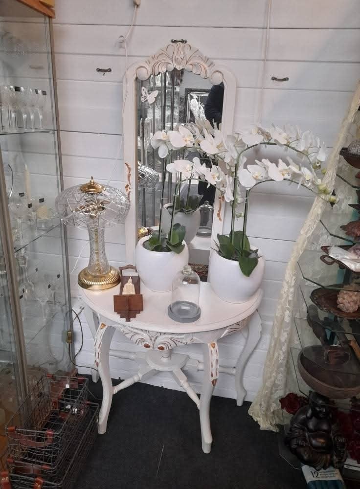 Witte barok side tafel met bijpassende spiegel, Ophalen