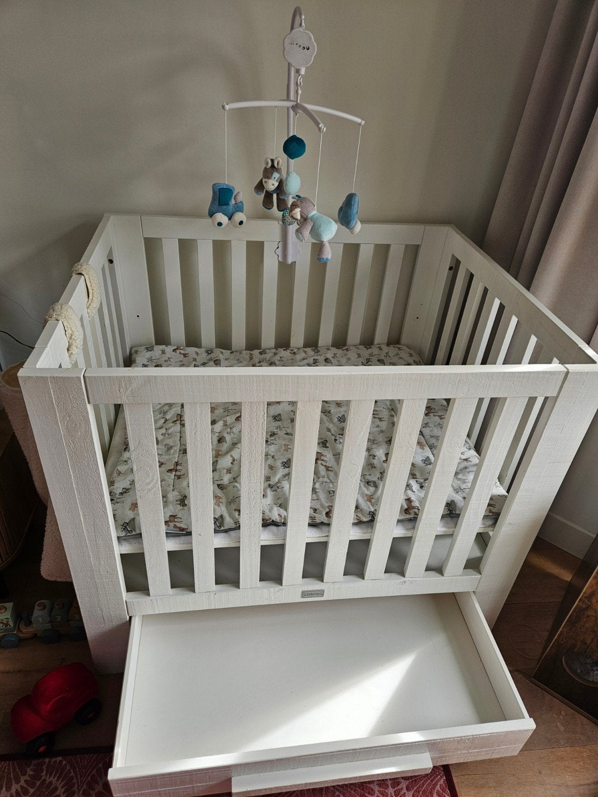 Witte houten box met lade, boxkleed en boxzak, Ophalen, Zo goed als nieuw, Vierkant, Boxkleed