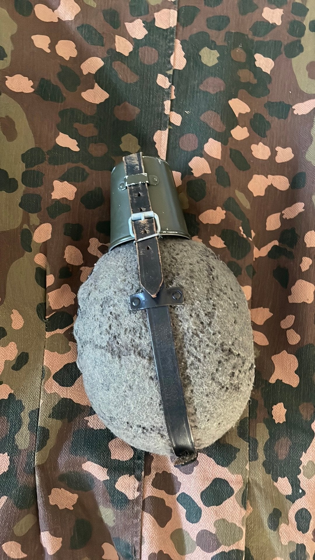 Duitse veldfles koude oorlog op naam ddr, Verzamelen, Ophalen of Verzenden, Landmacht, Duitsland, Kleding of Schoenen