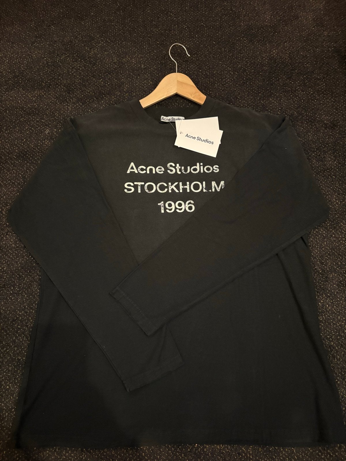 Acne Studios Stockholm 1996 T-shirt - Zwart, Nieuw met kaart, Kleding | Heren, Verzenden, Nieuw, Overige maten, Zwart