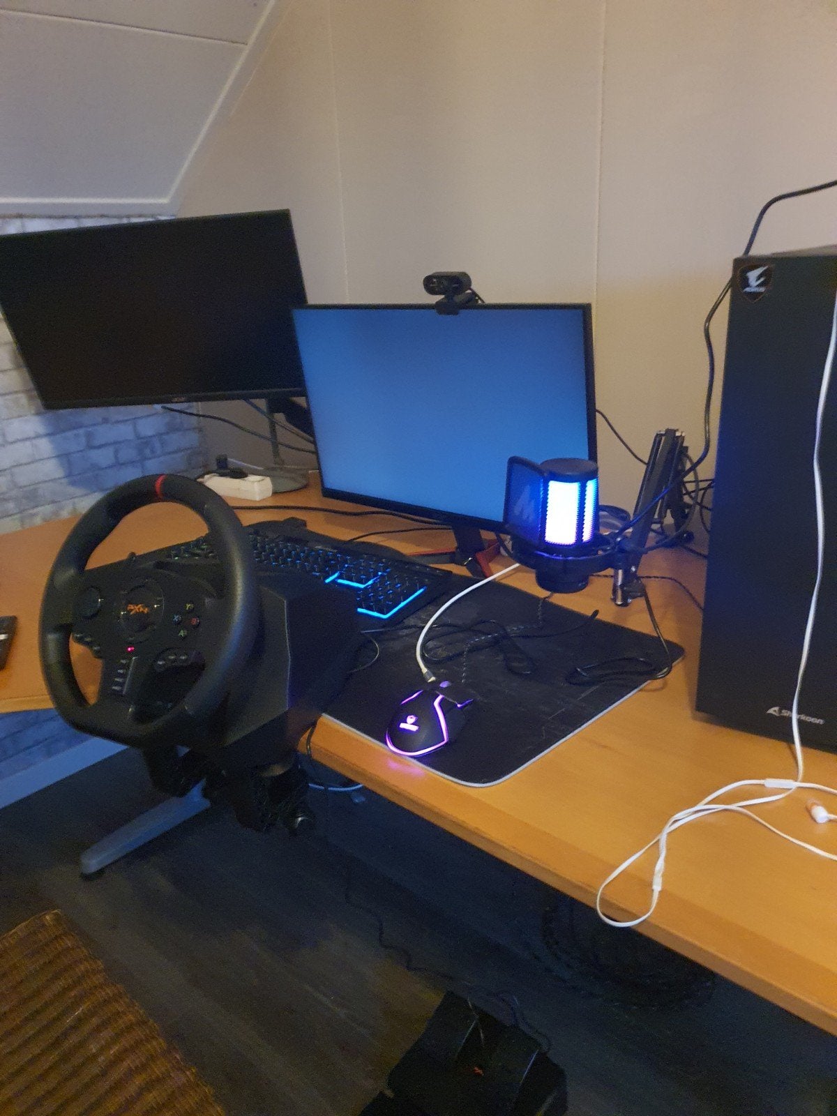 Logitech G29 racestuur met pedalen, Ophalen of Verzenden, Zo goed als nieuw, Racen en Vliegen