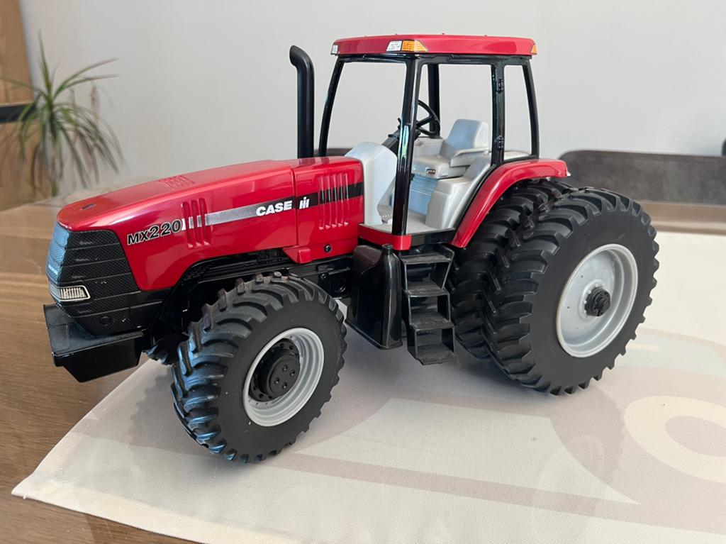 Case International MX 220 tractor Magnum Ertl 1/16, Ophalen of Verzenden, Zo goed als nieuw, Tractor of Landbouw
