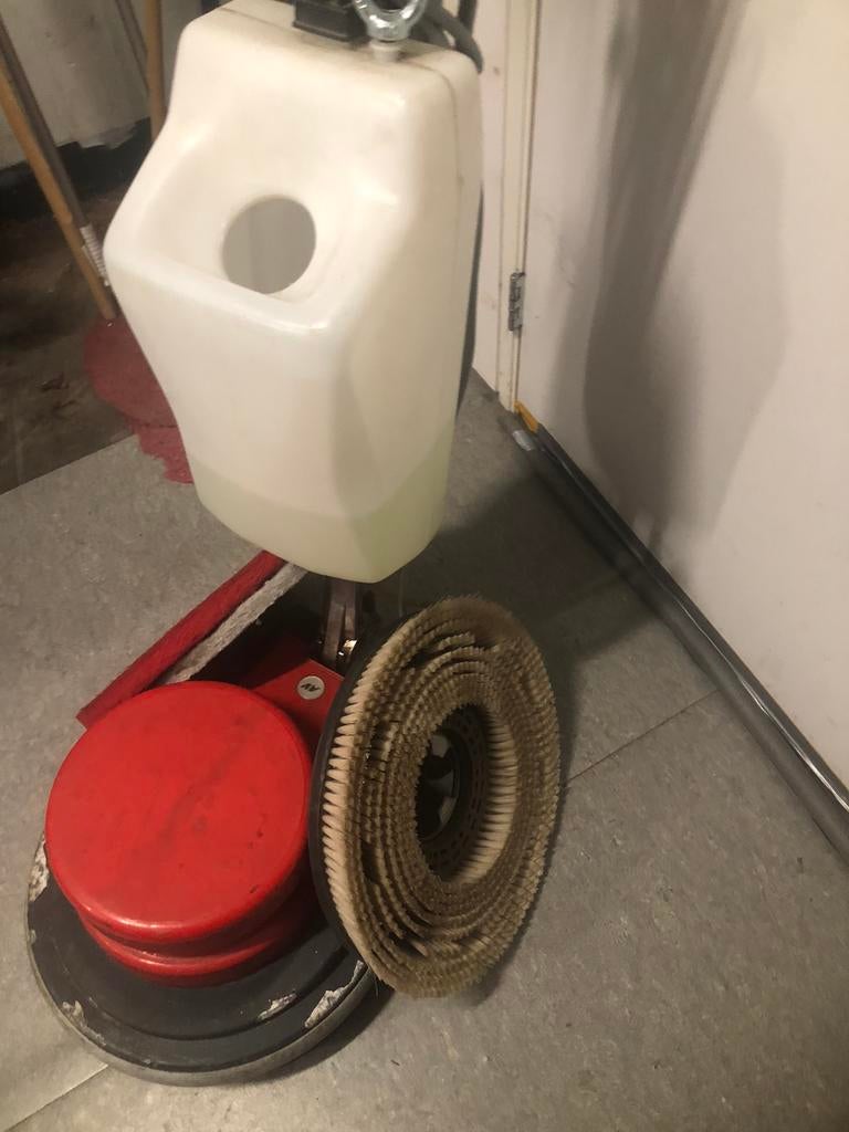 Boenmachine schrobmachine, Doe-het-zelf en Verbouw, Reinigingsmachines, Ophalen of Verzenden, Zo goed als nieuw