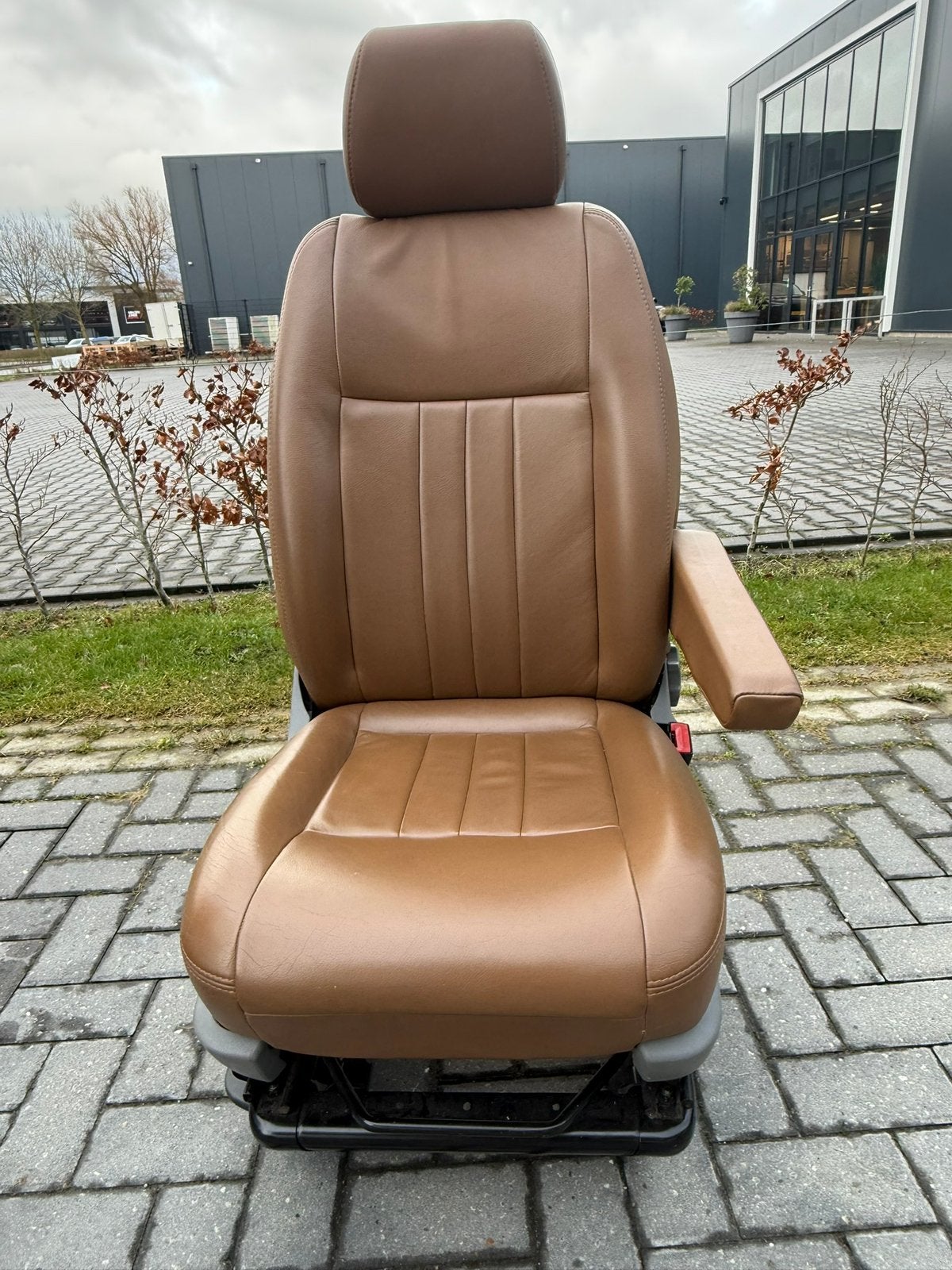 Bijrijdersstoel voor vw transporter t5/t6 van leer bruin, Auto-onderdelen, Ophalen of Verzenden, Gebruikt, Mercedes-Benz