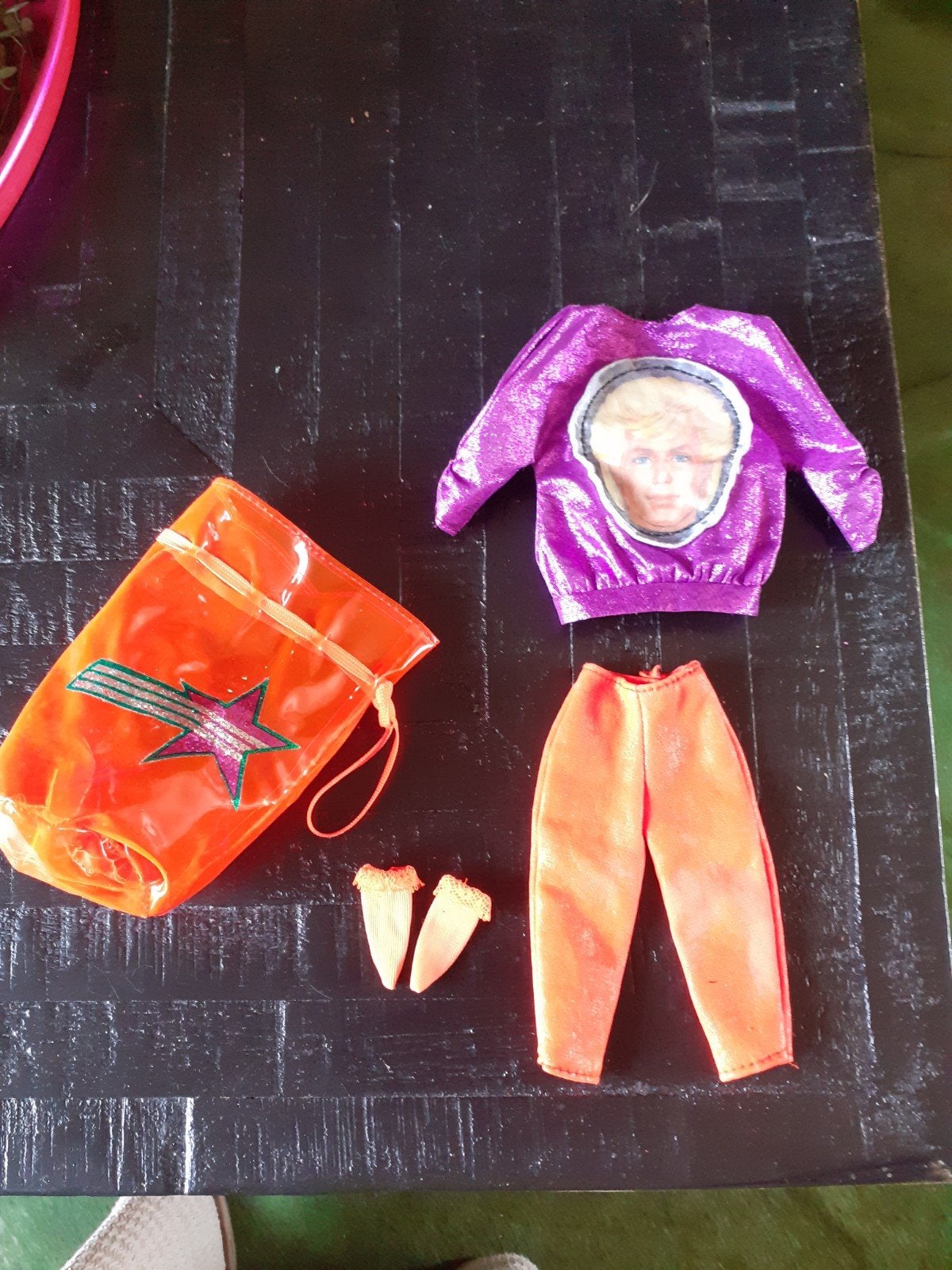 Barbie Rockstar fashion jaren 80, Ophalen of Verzenden, Gebruikt, Kleertjes