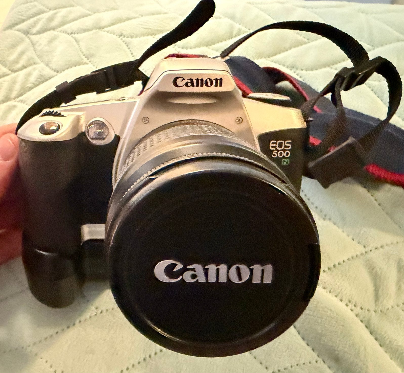 Canon EOS 500N spiegelreflex camera + extra lens en draagtas, Audio, Tv en Foto, Fotocamera's Analoog, Ophalen of Verzenden, Zo goed als nieuw
