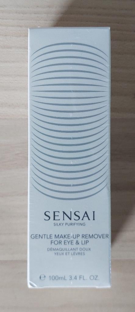 *Nieuw* Sensai Silky Purifying Gentle Make-up Remover, Ophalen of Verzenden, Nieuw, Gehele gezicht, Make-up