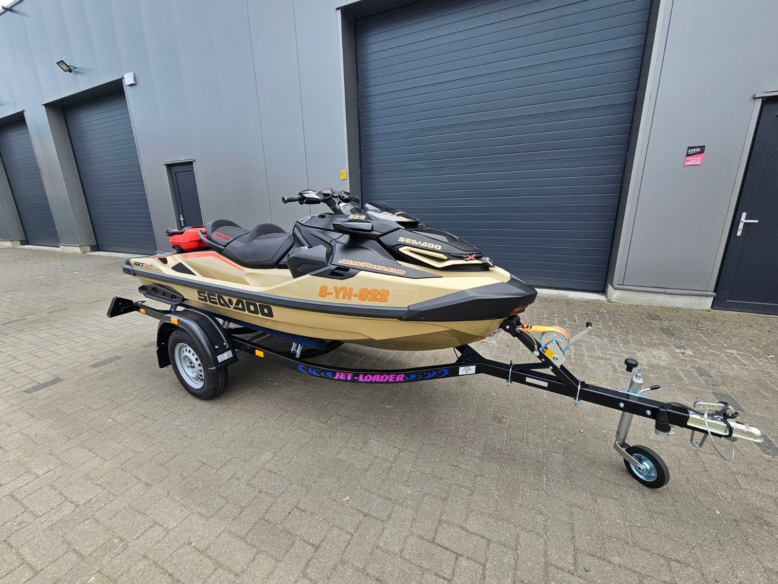 Sea doo rxt x 325  2025, Ophalen, Zo goed als nieuw, Benzine, 200 pk of meer