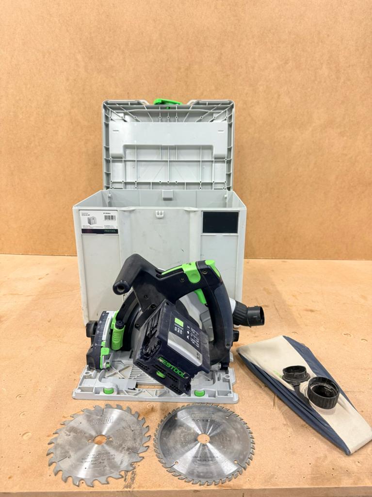 Festool invalzaag TSC 55 KEB - Accu invalcirkelzaag, Doe-het-zelf en Verbouw, Gereedschap | Zaagmachines, Ophalen, Gebruikt, Invalzaag