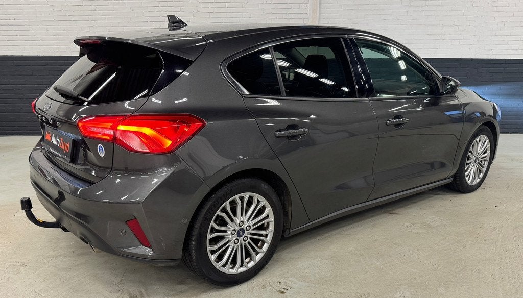Ford Focus 1.0 EcoBoost Titanium Business / Automaat / Navi, Gebruikt, Zwart, Origineel Nederlands, Bedrijf