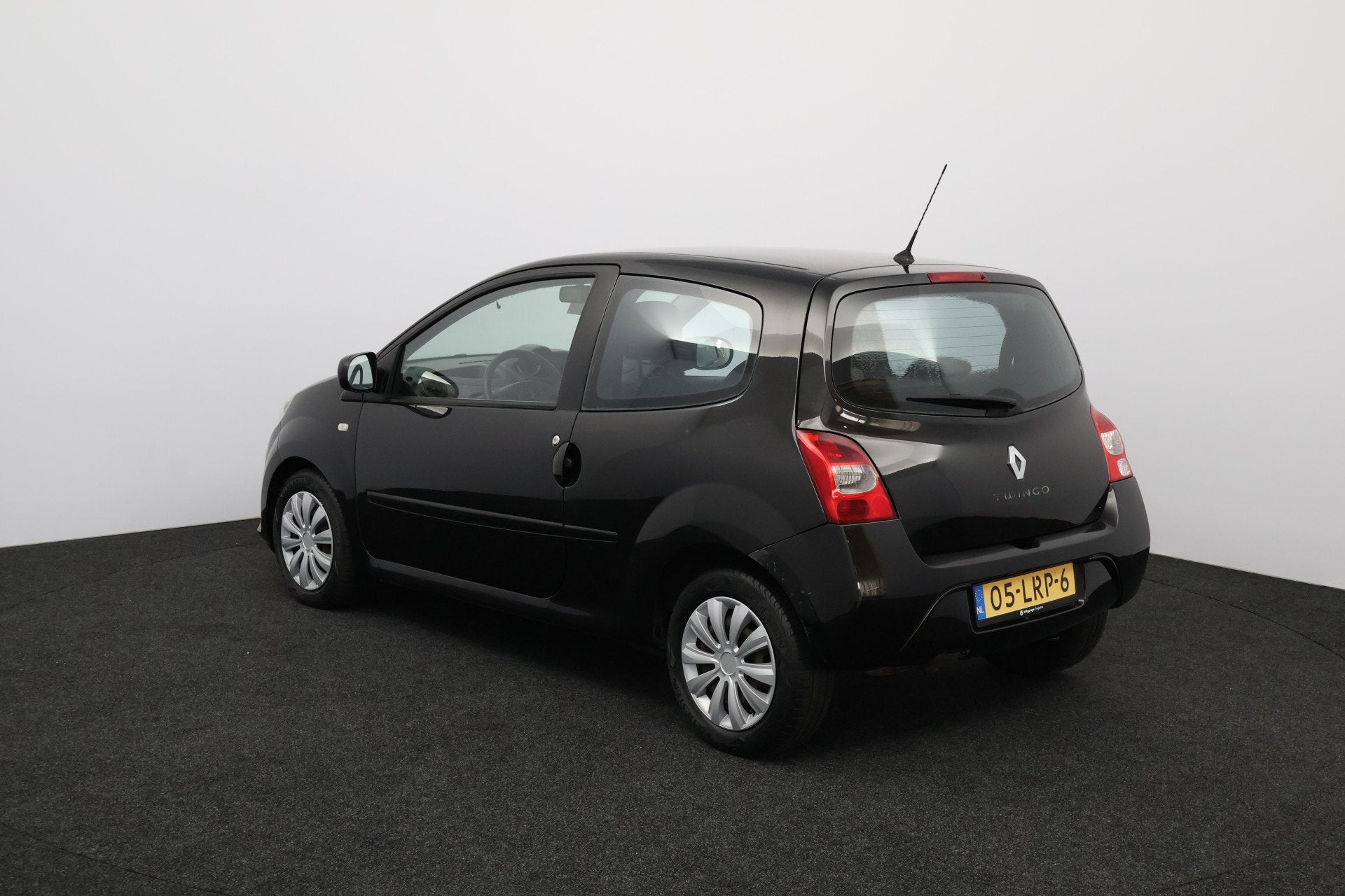 Renault Twingo 1.2-16V Expression/ APK 08-2027!/ Airco/ C.V., Auto's, 839 kg, Gebruikt, Zwart, 4 cilinders