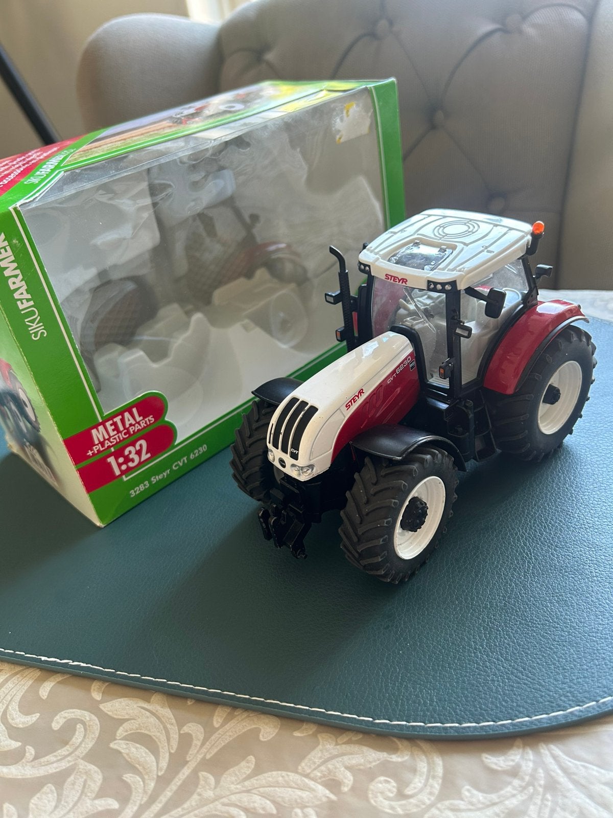 Steyr CVT 6230 Siku Tractor, Hobby en Vrije tijd, Verzenden, Gebruikt, Tractor of Landbouw, SIKU