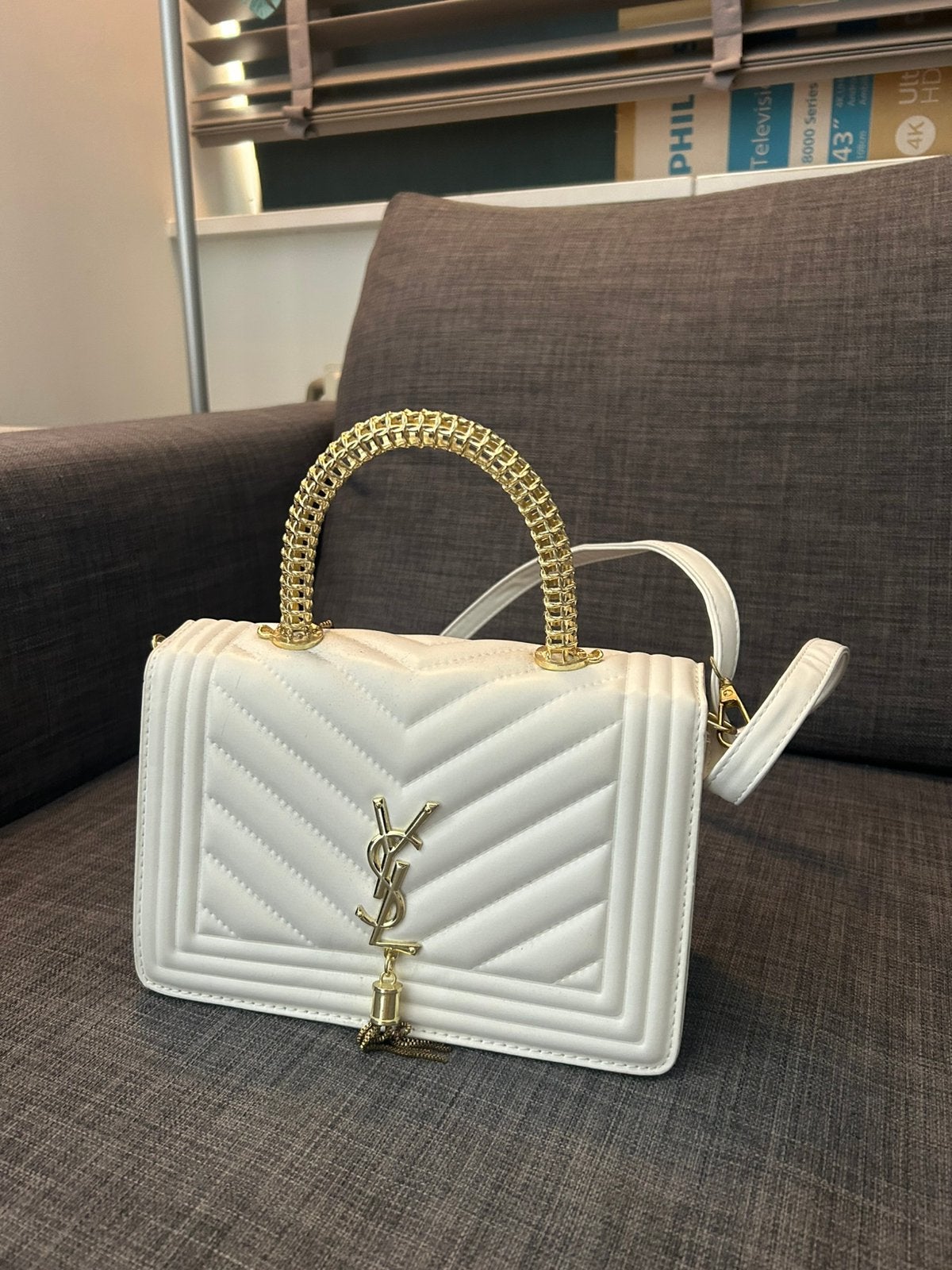Wit dames tasje, Sieraden, Tassen en Uiterlijk, Tassen | Damestassen, Ophalen of Verzenden, Zo goed als nieuw, Wit, Handtas