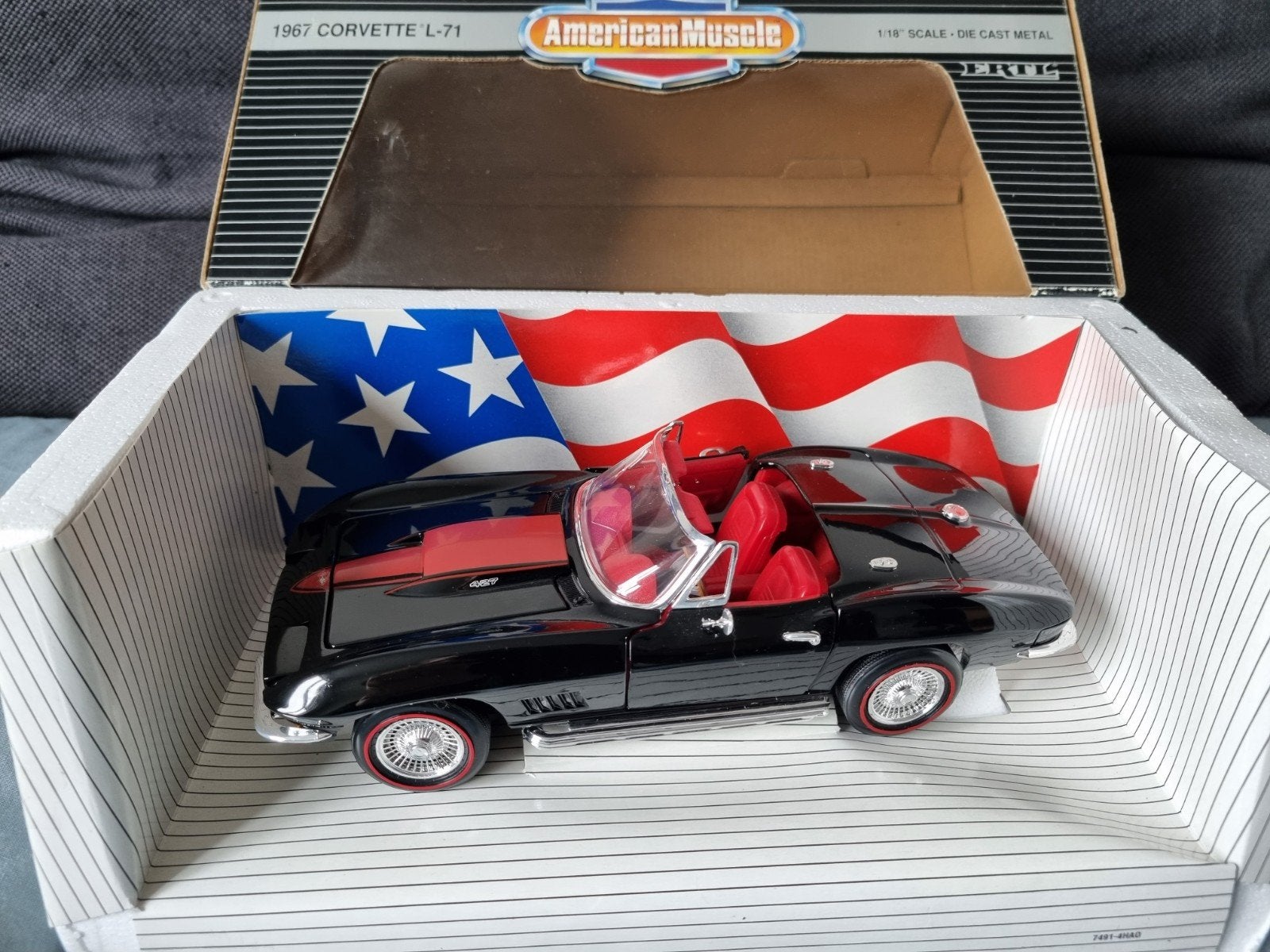 1:18 ERTL | Corvette L-71
Schaal: 1:18
Van: ERT, Ophalen of Verzenden, Zo goed als nieuw, Auto, ERTL