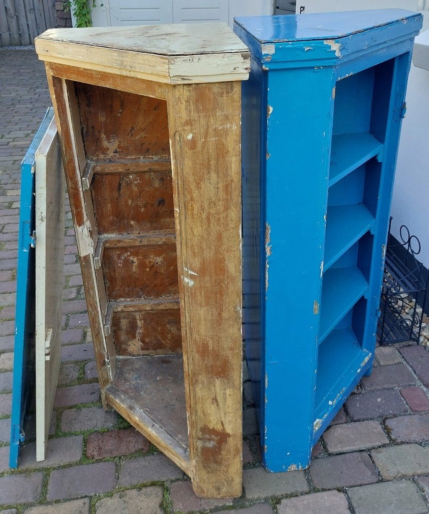 2 antieke kasten van RJJI de Hunnerberg (jeugdgevangenis), Antiek en Kunst, Antiek | Meubels | Kasten, Ophalen