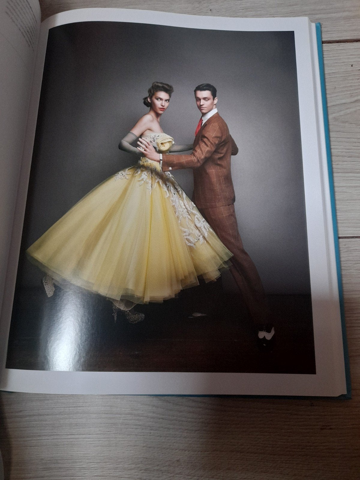 Vogue: De japon, het model en de fotograaf - Jo Ellison, Boeken, Kunst en Cultuur | Fotografie en Design, Verzenden, Zo goed als nieuw