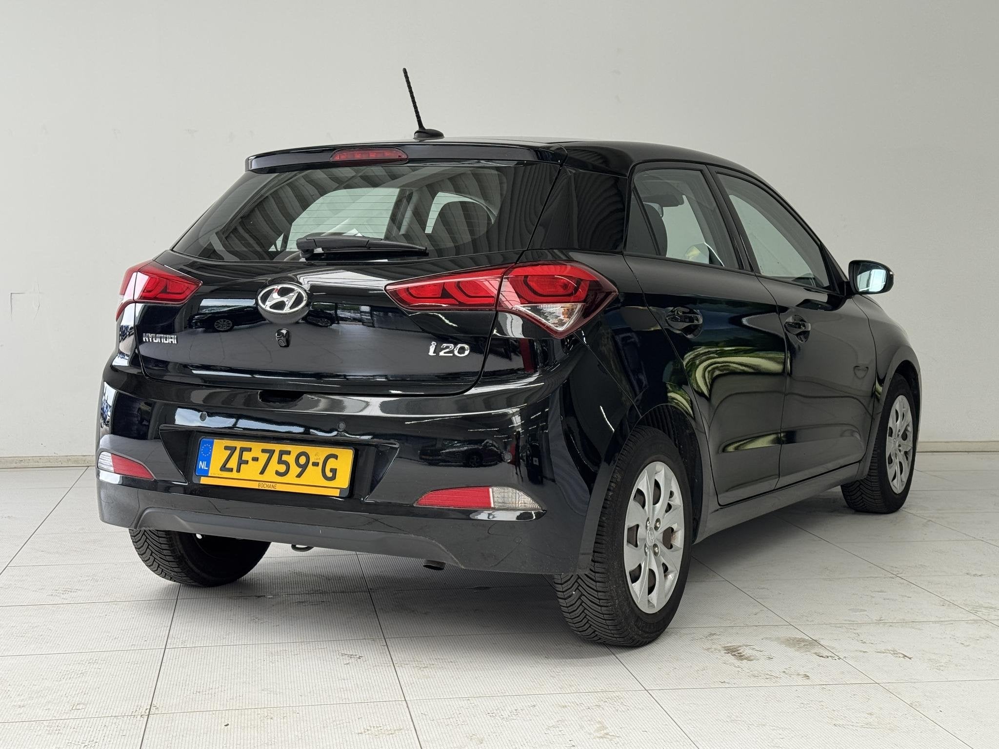 Hyundai i20 1.0 T-GDI Comfort | Navigatie | Camera | Stoelve, Auto's, Voorwielaandrijving, Met garantie (alle), Handgeschakeld