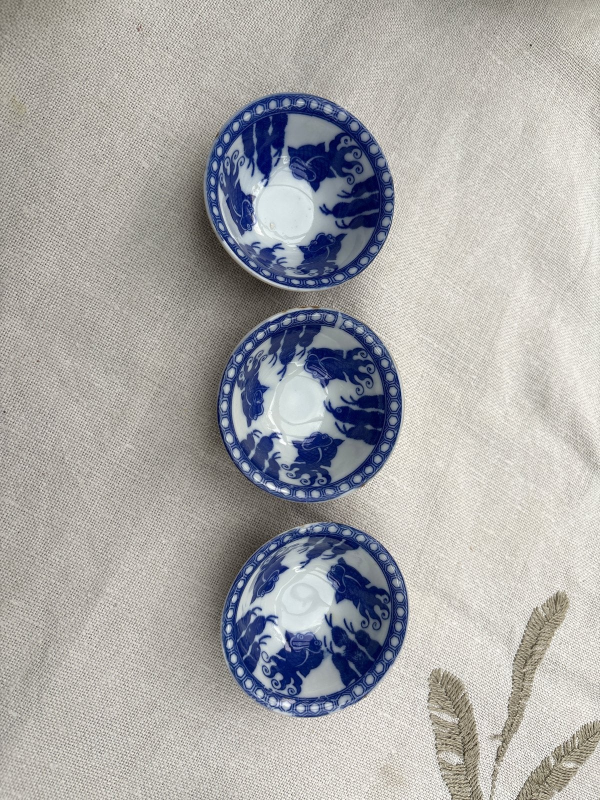 Set van 3 Chinese blauw-witte kommetjes - Diameter 7 cm, Ophalen