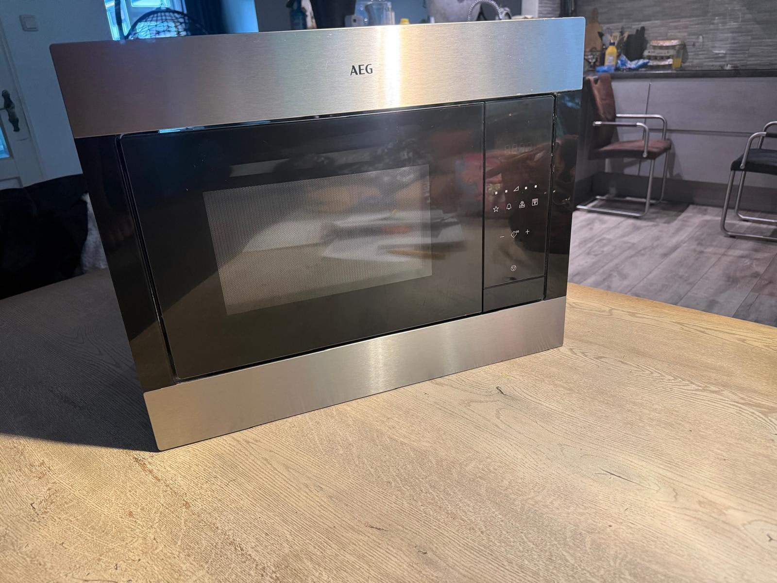 AEG Inbouw Combi Magnetron, Witgoed en Apparatuur, Magnetrons, Zo goed als nieuw, Inbouw, Combimagnetron, 45 tot 60 cm, Grill