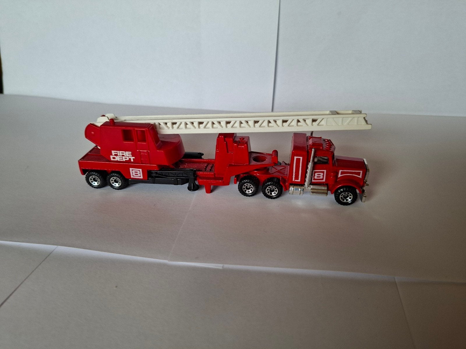Matchbox Peterbild Fire Engine CY-13 Convoy Series, Ophalen of Verzenden, Bus of Vrachtwagen