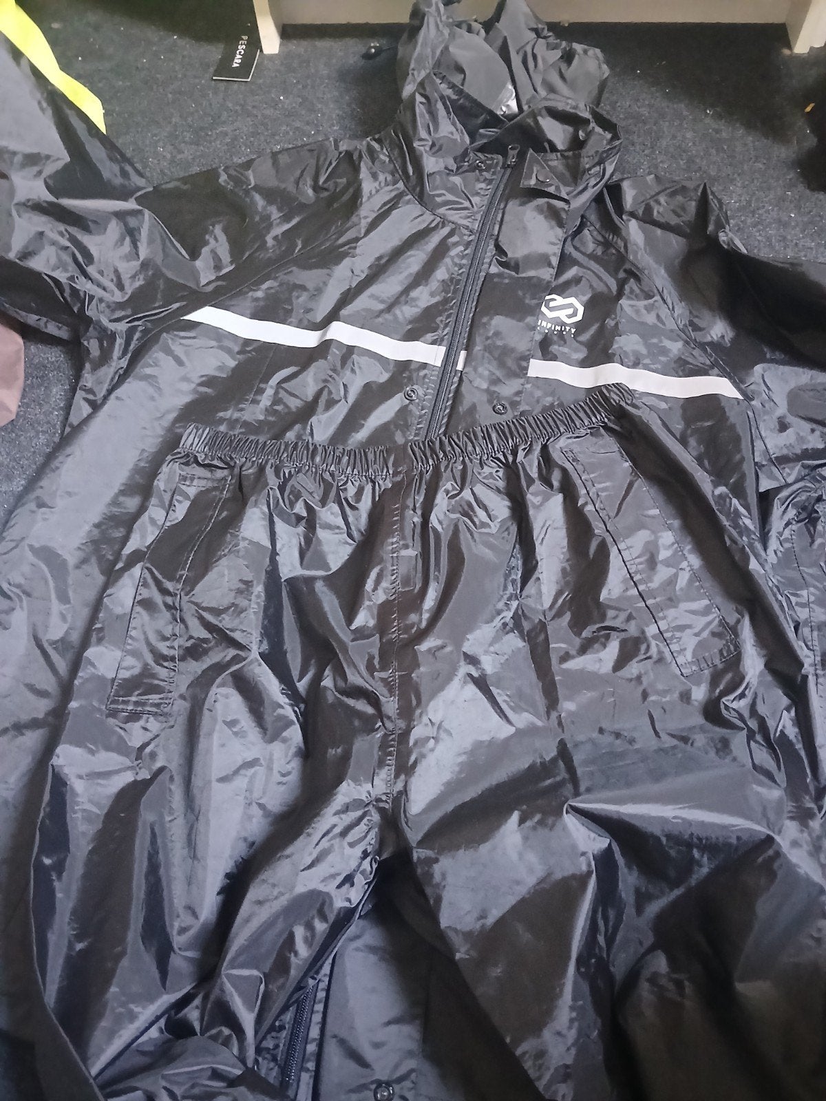 Zwart regenpak, maat XL, zo goed als nieuw, Caravans en Kamperen, Ophalen, Zo goed als nieuw, Regenbroek, Heren