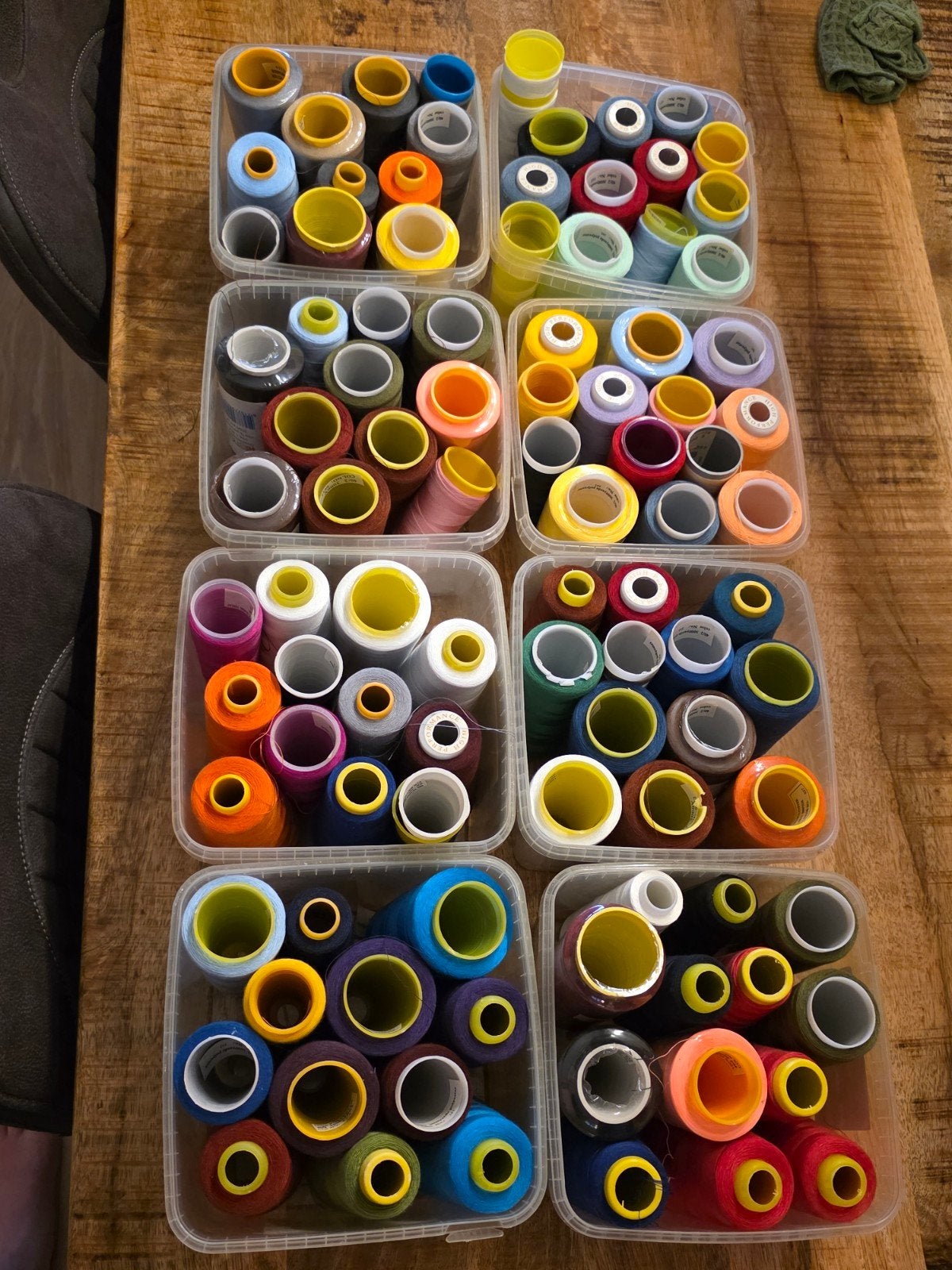 Garencollectie: Diverse kleuren garen, Ophalen of Verzenden, Zo goed als nieuw, Garen of Naald(en)
