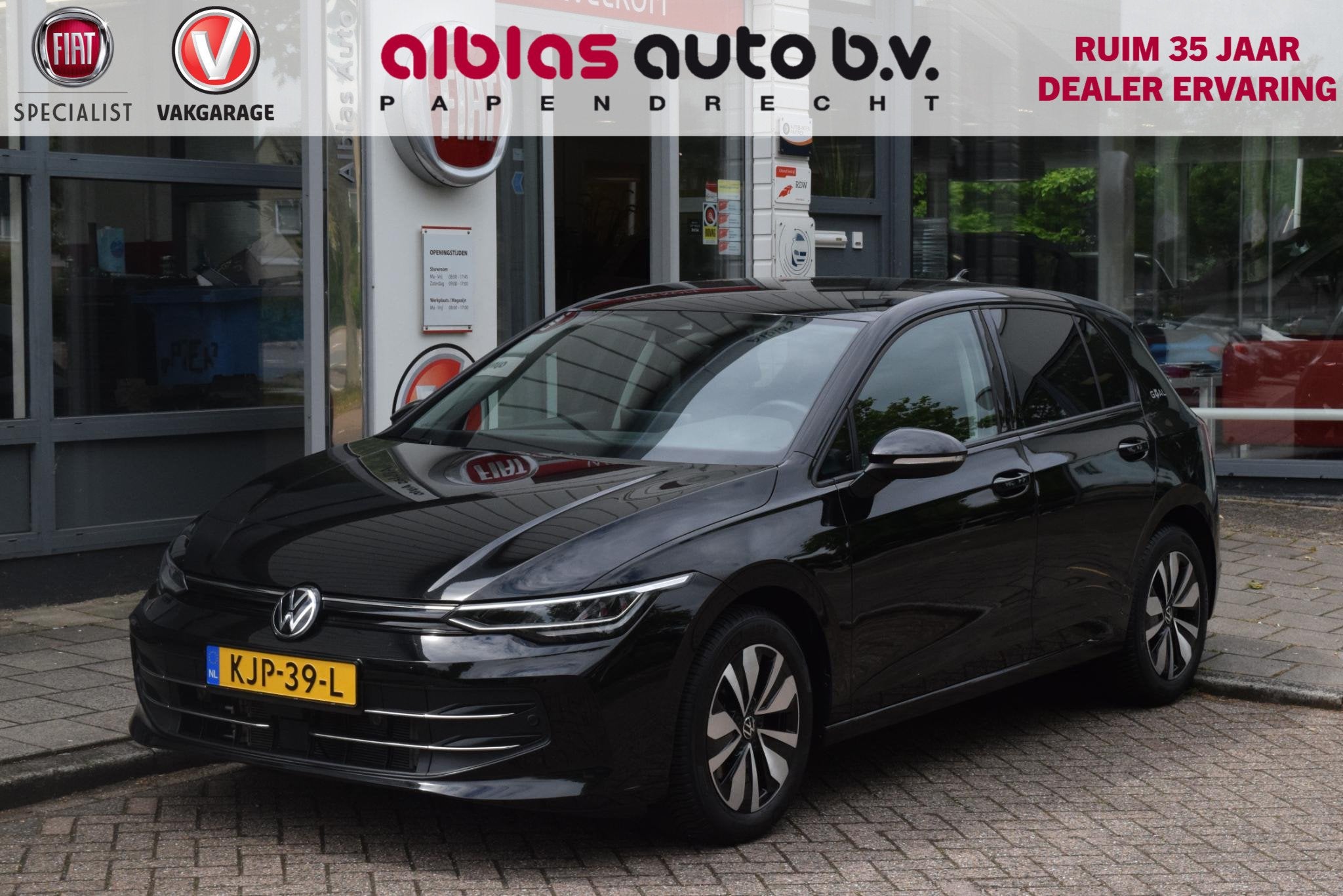 Volkswagen Golf 1.5 eTSI Goal|ACC|Sfeer|Carplay|Stuur+stoelv, Stof, 116 pk, Zwart, Bedrijf