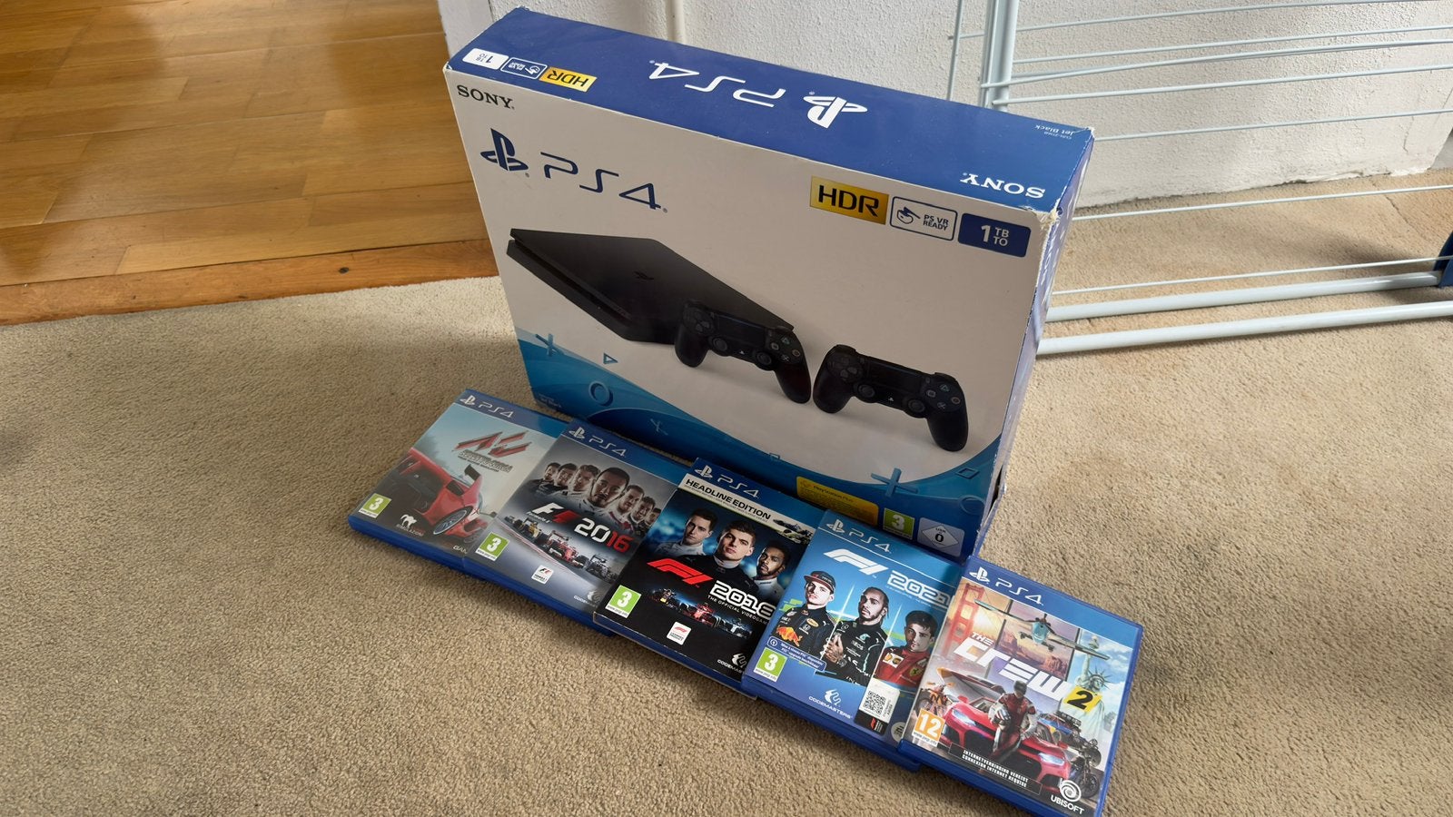 PlayStation 4, Vanaf 18 jaar, 1 speler, Zo goed als nieuw, Ophalen