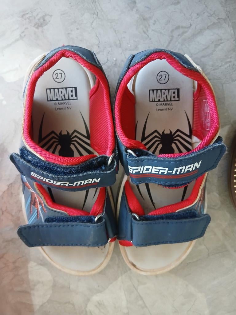 Spiderman Sandalen Maat 27, Kinderen en Baby's, Kinderkleding | Schoenen en Sokken, Ophalen, Gebruikt, Overige typen, Marvel