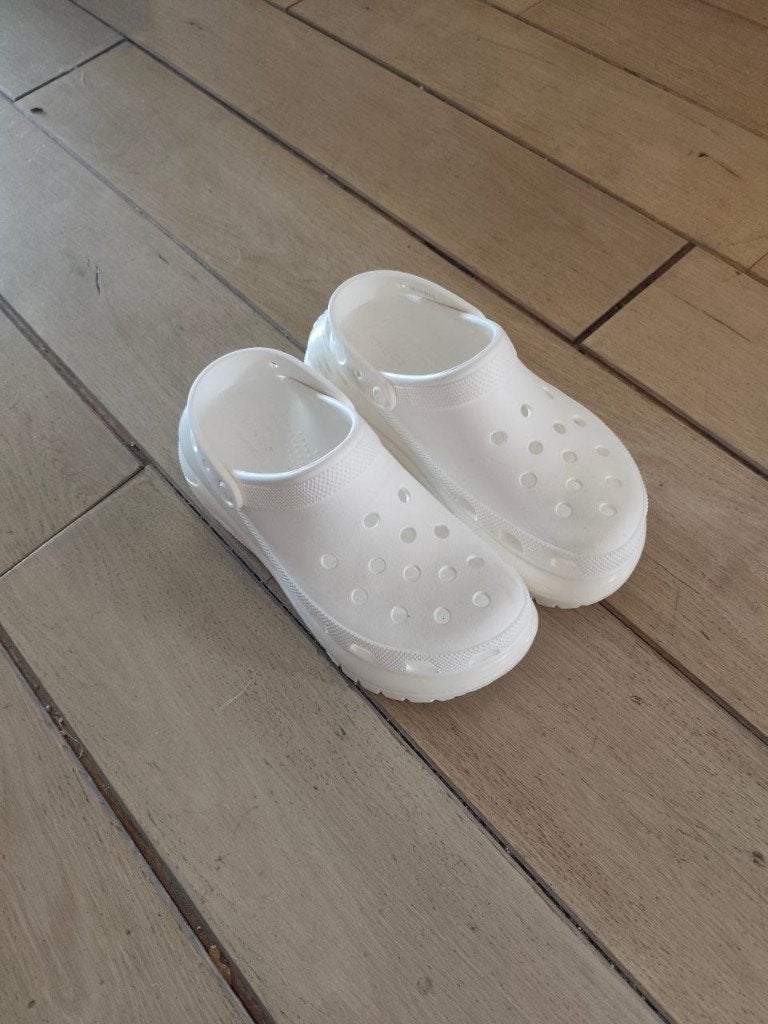 Crocs Classic crush clog, Nieuw, Ophalen of Verzenden, Crocs, Wit
