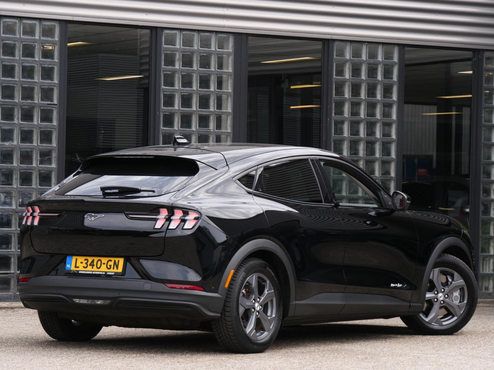 Ford Mustang Mach-E EXTENDED RWD 98kWh/ TECHNOLOGY PACK PLUS, Auto's, Ford, Gebruikt, 600 km, Zwart, 570 min