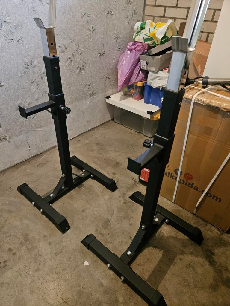 Gorilla Sports - Squat en Bench Press supports, Sport en Fitness, Fitnessmaterialen, Ophalen, Zo goed als nieuw, Benen, Fitnessbank