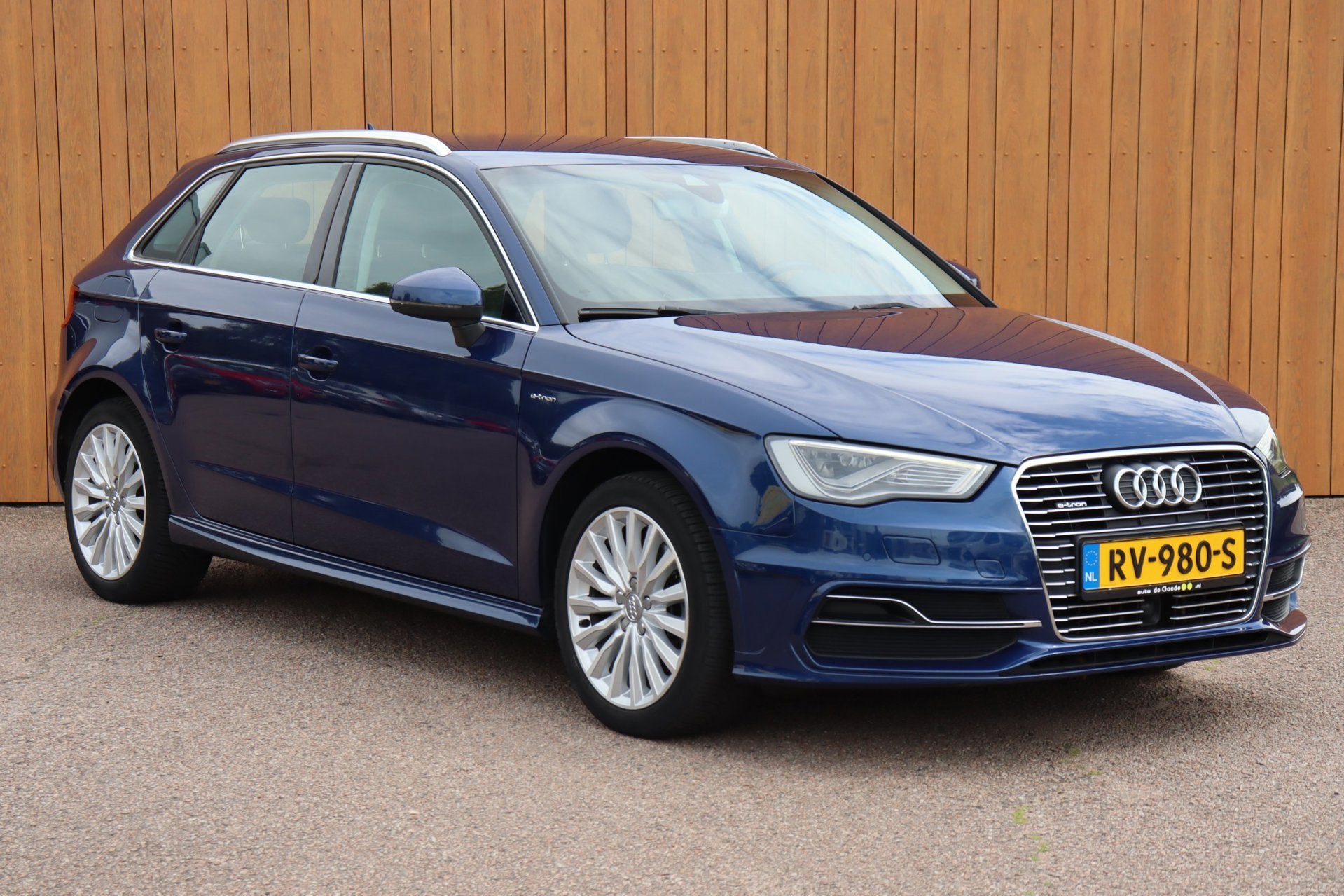 Audi A3 Sportback 1.4 e-tron PHEV Attraction Pro Line plus c, Gebruikt, 4 cilinders, Blauw, Plug-in hybride
