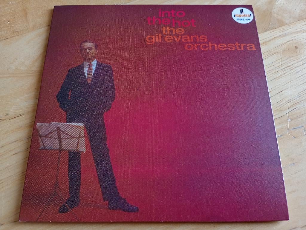 CD The Gil Evans Orchestra - Into The Hot, Verzenden, Zo goed als nieuw, Jazz