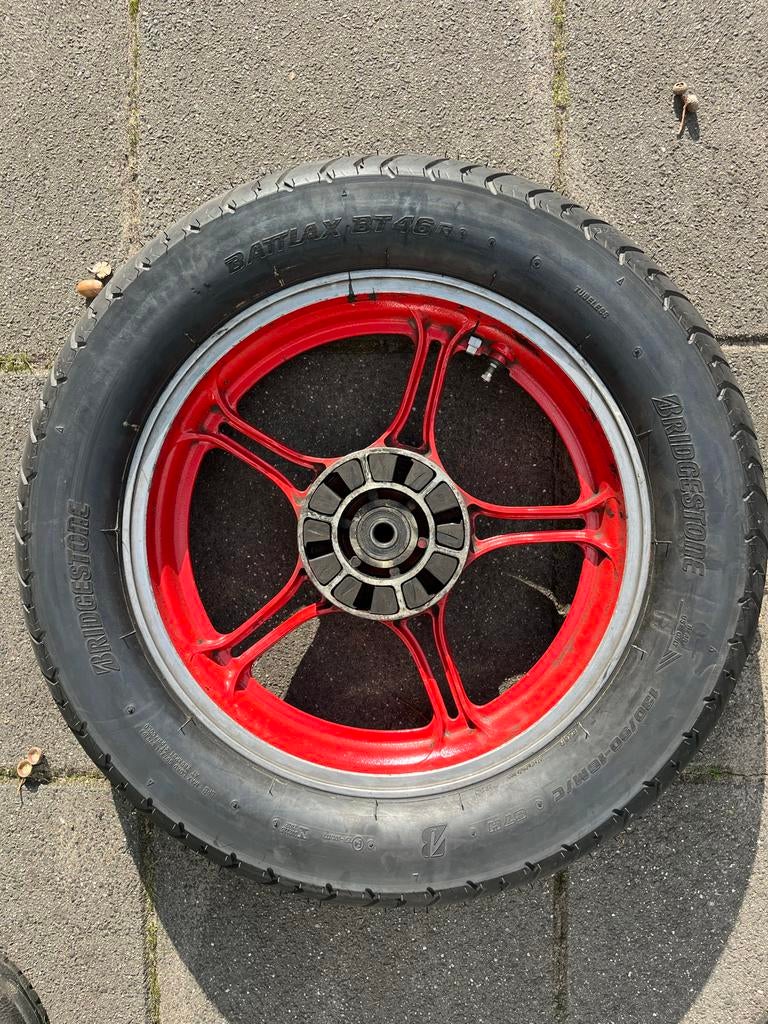 Bridgestone Battlax BT46 Motorband 130/90-16 M/C 67H, Ophalen of Verzenden, Gebruikt