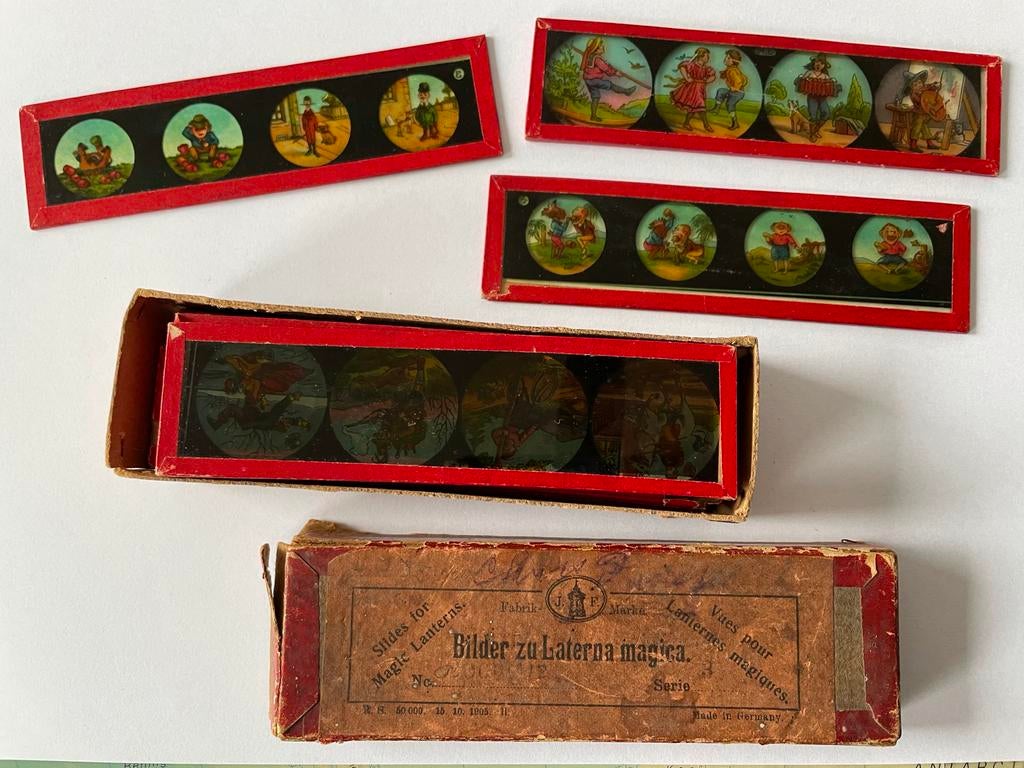 Antieke toverlantaarn glaasjes, Made in Germany, 1905, Ophalen, Gebruikt