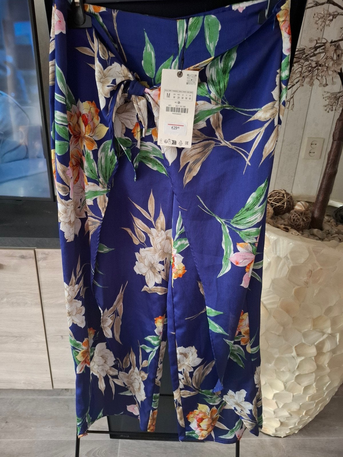 Zara Bloemenprint Broek met Split - Maat M, Maat 38/40 (M), Blauw, Zara, Nieuw