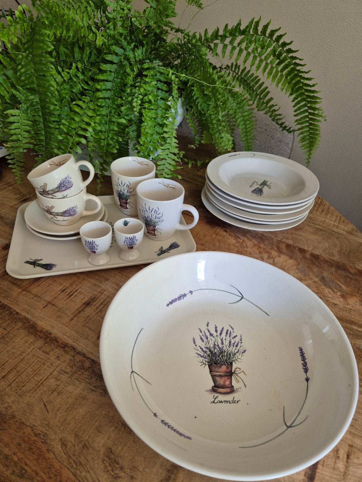 Jet ter Steege Lavendel servies set - diverse onderdelen, Ophalen of Verzenden, Aardewerk, Overige stijlen, Bord(en)